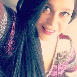 Meet your Posher, Deidra